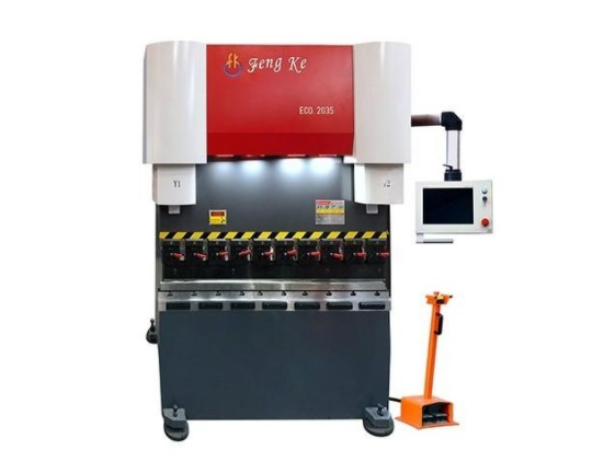 豐科機械創(chuàng)新純電伺服折彎機，乘勢折彎機節(jié)能環(huán)保新時代? 